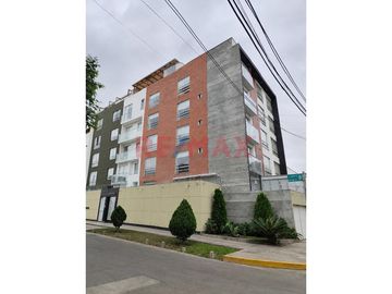 Departamento Amplio De 3 Habitaciones Y Cuarto De...