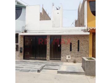 Venta De Casa Con Cochera En Urbanizacion San Diego - Smp