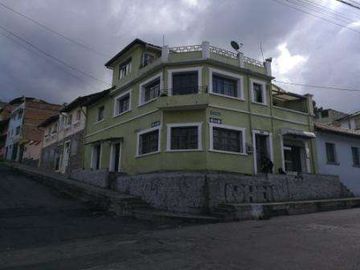 VENDO CASA COMERCIAL Y RENTERA, SECTOR EL DORADO POR EL...