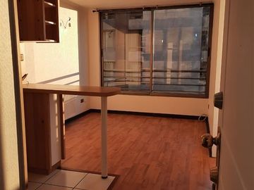 Acogedor y Moderno Departamento a Pasos del Metro Sta Isabel