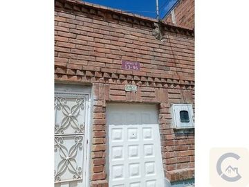 Casa en venta en Andalucía-Bosa, Bogotá · 284 m²