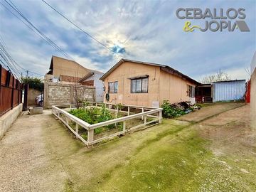 Casa en venta de 2 dorm. en Quilpué