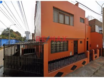 Casa En Venta - Urb. Previ - Callao