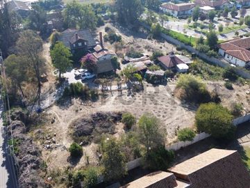 GRAN TERRENO CON CASONA EN ARRIENDO EN MAIPU