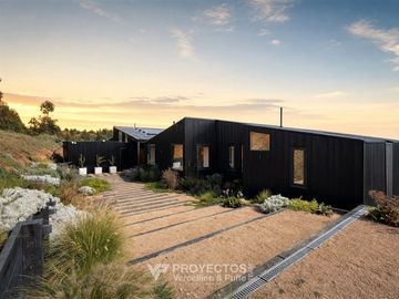 Casa en venta de 6 dorm. en Navidad
