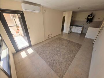 ALQUILER - 1 DORMITORIO + BALCON - EDIFICIO NAZARENO -...