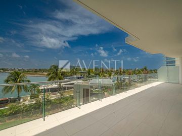 Departamento en Venta, SLS Marina Beach , Puerto Cancún,...