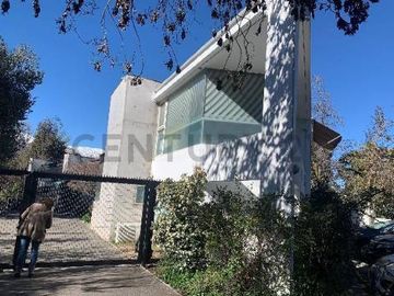 Excelente Oportunidad 4 Locales Comerciales en la Dehesa