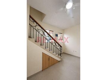 Ocasion Venta De Lindo Departamento En Urb Cocos Del Chipe
