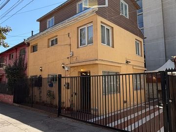 PROPIEDAD AL LADO DEL METRO EL LLANO EN MICROBARRIO SIN GGCC