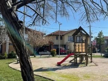 Casa en venta condominio Pie Andino