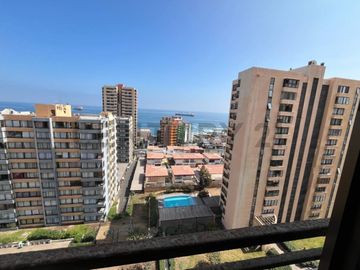 Se vende Dpto. hermosa vista al mar 2D sector barrio Brasil