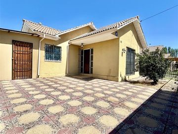 Casa en venta en Portones del Inca San Felipe. 3D-2B