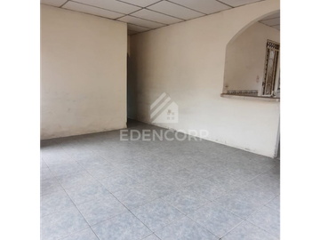 Venta de Casa en Letamendi y Lizardo García esquina PP-0400