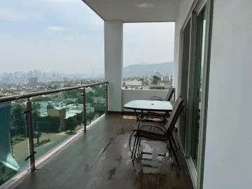 Depto. en Venta de 231 m2 Equipado, consta de 3 Recs. 3...