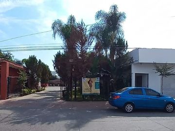 CENTRO COMERCIAL EN VENTA, AHUALULCO DE MERCADO