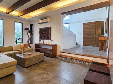 For Sale! Fully Furnished House and Lot with swimming...