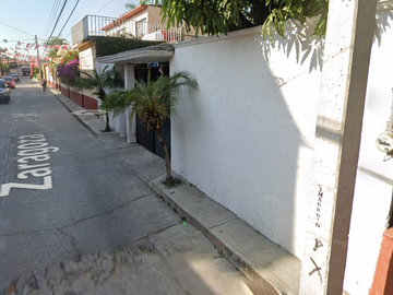 Casa en "Acatlipa Centro"