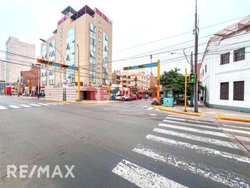 Local Comercial U Oficina En Alquiler | Esquina | Piso 2