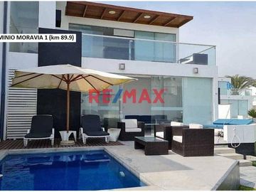 Vendo Casa De Playa Con Piscina En Cond. Moravia 1 Km...