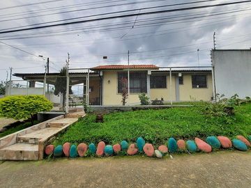SE ARRIENDA CASA DE 187,62 M2. DE CONSTRUCCIÓN LA...