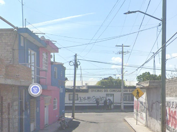 EXCELENTE OPORTUNIDAD, GRAN CASA EN CALLE 14 SUR,...