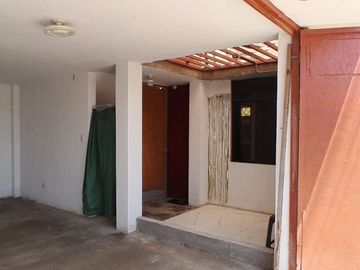 VENTA CASA EN DONDOMINIO CHINCHA BAJA