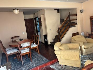 Casa 4 dormitorios, estacionamiento, patio, condominio 9...