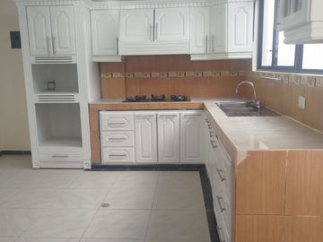 VENTA CASA DOS LOCALES, SAN VICENTE DE LA FOLORIDA,...