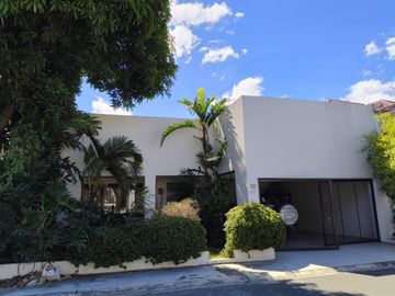 For Sale: House and Lot (Bungalow) in Filinvest East,...