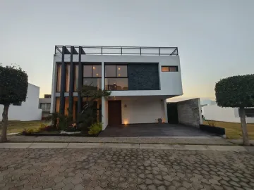Casa en Venta en Lomas de Angelópolis III, Excelente...