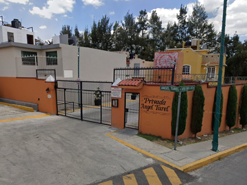 REMATE EN CUAUTITLÁN IZCALLI: Propiedad en Claustros de...