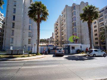 Departamento a pasos de Avenida Costanera. 3D y 1B....