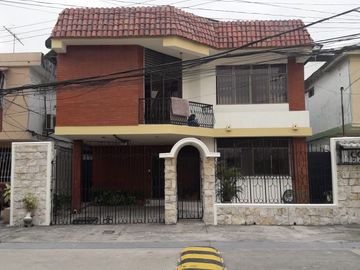 Venta de departamento, 4 Dormitorios, Garzota 1,...