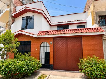 Venta de Casa en Ate