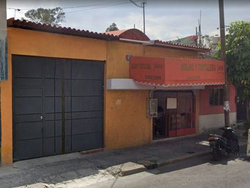 Vendo casa de Inversión en Nezahualcóyotl. ASF*