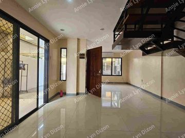 For sale 3 bedrooms house with balcony Flood-free, Safe...