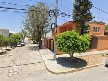 Oportunidad En Aguascalientes: Casa En Privada Jardín De...
