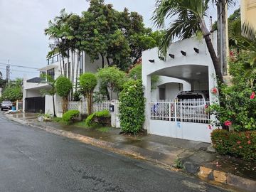 House For Sale in Ayala Alabang Village, Muntinlupa City