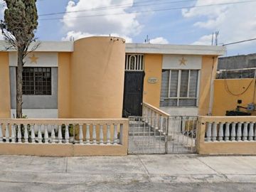 sa Venta de Casa en Valle de las Flores en san Nicolás...
