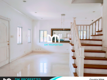 For Sale: 2-Storey House and Lot in Country Villas,...