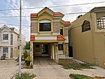sa Venta de Casa en Monterrey NL.  Fraccionamiento Cima...