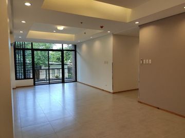 3BR Apartment Unit for Rent in Quezon City near...