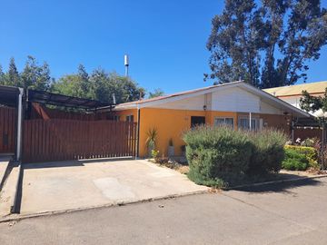 Quilpué.acogedora casa en condominio cerrado, 3...
