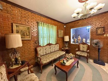 For Sale: House and Lot in Commonwealth Hobart Homes...