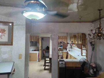 Townhouse For Sale in Quezon City Congressional Avenue...