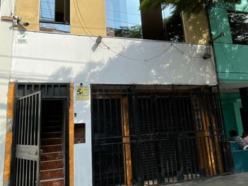 🏡 ¡Casa en venta en Chorrillos con alto potencial...