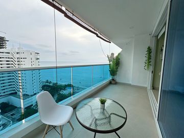 Apartamento en Venta en Playa Salguero, Vista al Mar,...