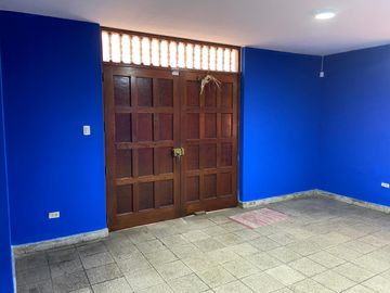CASA - LOCAL-DE-PRIMER-PISO-SAN MIGUEL
