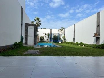 LINDA CASA CON PISCINA Y REMODELADA 🏡🔅🌊